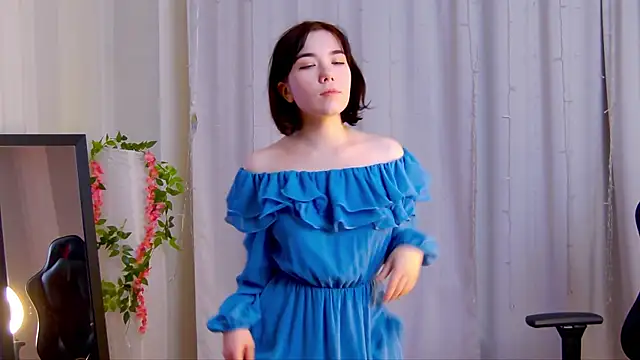 Kelly foox online show from October 24, 9:06 am