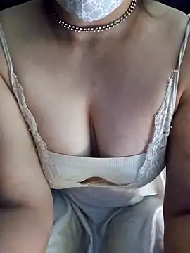 Snapshot of mohini_sen chatting on November 22, 5:45 pm mohini sen online show from November 22, 5:45 pm