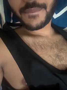 Elegant Guy online show from March 23, 7:07 pm