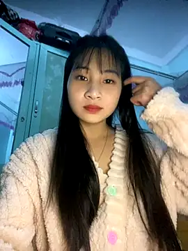 banlinh004 online show from December 5, 1:20 pm