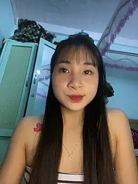 banlinh004 online show from March 24, 3:28 pm