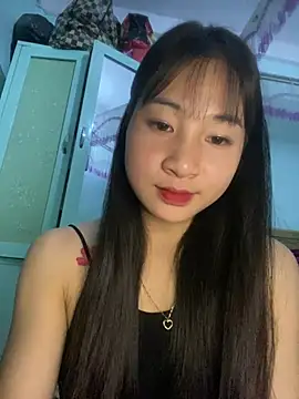 banlinh004 online show from April 3, 2:48 pm