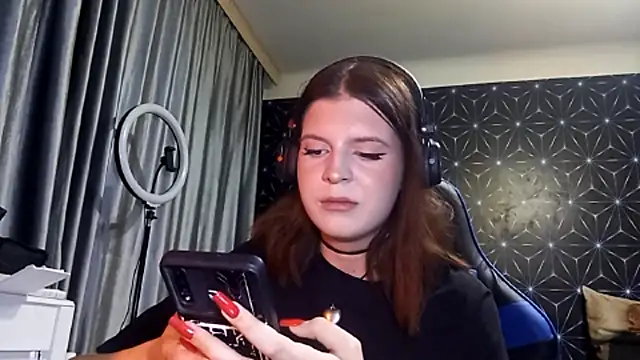 LissaKradfer online show from October 3, 1:08 pm