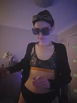 lonely Cosplay chick online show from November 7, 5:13 pm