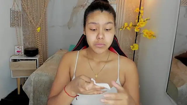 AriaVega online show from July 25, 1:19 pm