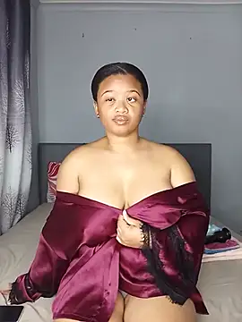 Sultrytits6 online show from July 6, 10:01 pm