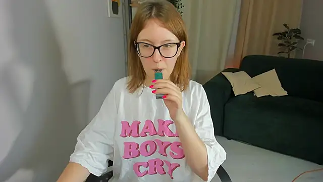 Snapshot of arizzzona chatting on October 16, 5:52 am arizzzona online show from October 16, 5:52 am