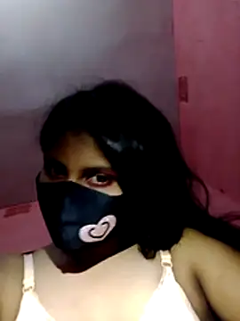 Snapshot of babbydoll-03 chatting on June 24, 12:37 pm babbydoll-03 online show from June 24, 12:37 pm
