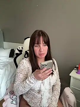 Snapshot of bebecita_x chatting on May 12, 3:09 pm bebecita x online show from May 12, 3:09 pm