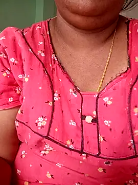 Snapshot of supcpl chatting on March 9, 9:35 am supcpl online show from March 9, 9:35 am