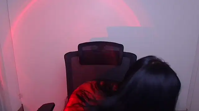 Mona Esty online show from October 6, 11:29 am