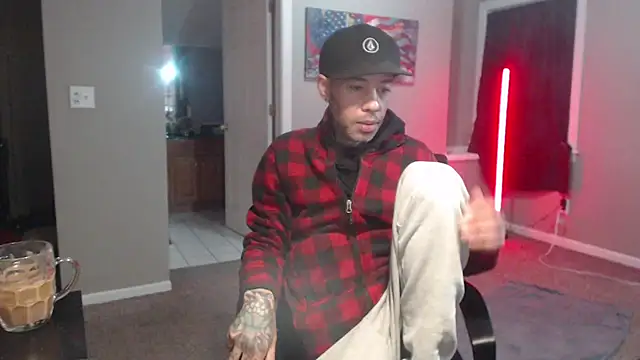 Snapshot of Michigan9000 chatting on October 8, 8:56 am Michigan9000 online show from October 8, 8:56 am