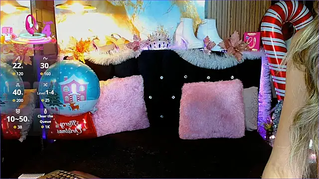 sthephylittle online show from December 17, 7:31 pm