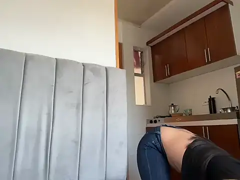 camilita1820 online show from October 2, 6:04 pm