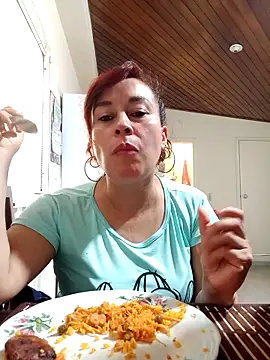 Dayana Owens online show from October 2, 7:32 pm