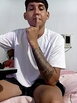 Luisneljc online show from February 23, 11:46 pm