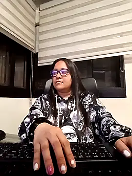 Snapshot of Xander_Taylor_ chatting on October 9, 6:11 am Xander Taylor online show from October 9, 6:11 am