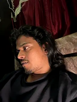 Snapshot of Ujjwallkumar0069 chatting on December 17, 5:52 pm Ujjwallkumar0069 online show from December 17, 5:52 pm