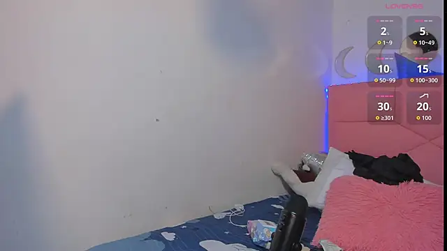 Snapshot of BabyDollvibes chatting on October 21, 5:57 pm BabyDollvibes online show from October 21, 5:57 pm