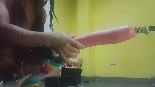Canelasexo82 online show from June 1, 4:03 am