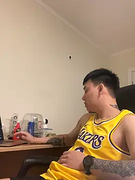 Snapshot of latava chatting on October 5, 4:38 pm latava online show from October 5, 4:38 pm