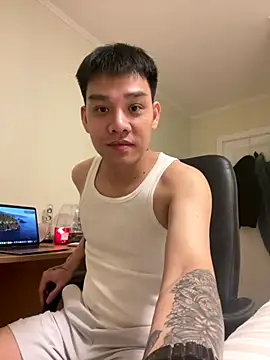 Snapshot of latava chatting on October 10, 4:28 pm latava online show from October 10, 4:28 pm