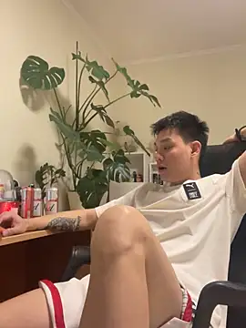 Snapshot of latava chatting on October 14, 5:47 pm latava online show from October 14, 5:47 pm