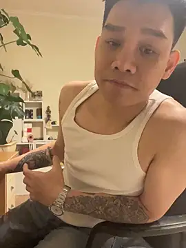 Snapshot of latava chatting on October 20, 5:24 pm latava online show from October 20, 5:24 pm