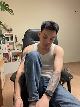 Snapshot of latava chatting on October 25, 4:02 pm latava online show from October 25, 4:02 pm