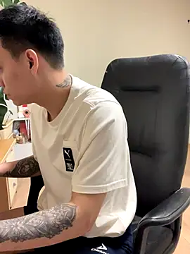 Snapshot of latava chatting on October 26, 3:18 pm latava online show from October 26, 3:18 pm