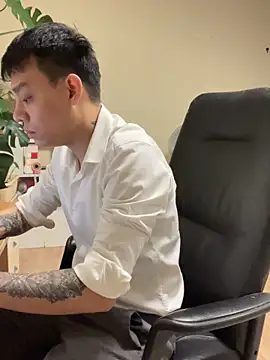 Snapshot of latava chatting on October 29, 4:20 pm latava online show from October 29, 4:20 pm