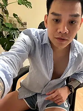 Snapshot of latava chatting on October 30, 3:57 pm latava online show from October 30, 3:57 pm