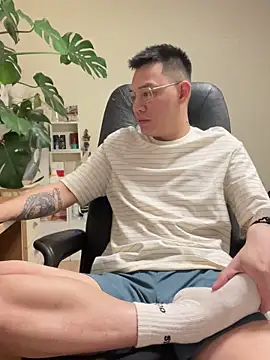 Snapshot of latava chatting on November 29, 4:54 pm latava online show from November 29, 4:54 pm