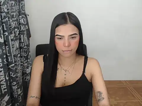 Snapshot of linnaskinyy chatting on November 15, 11:54 pm linnaskinyy online show from November 15, 11:54 pm