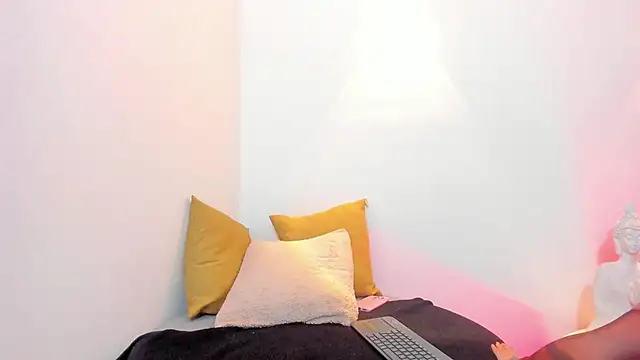 ZammyRossee online show from October 12, 3:27 am