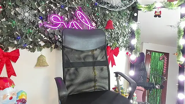 Samanta Ortiz online show from December 19, 7:21 pm