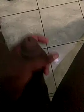 Snapshot of Dark_vains chatting on November 12, 3:18 am Dark vains online show from November 12, 3:18 am