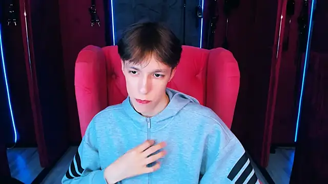 Snapshot of MarkBranston chatting on November 3, 11:11 am MarkBranston online show from November 3, 11:11 am