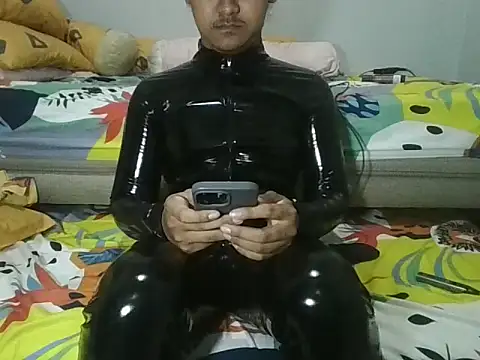 latexidn online show from October 4, 2:59 pm