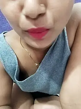 Saniya Doll online show from July 16, 9:10 pm