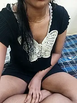 Saniya Doll online show from July 23, 7:23 pm