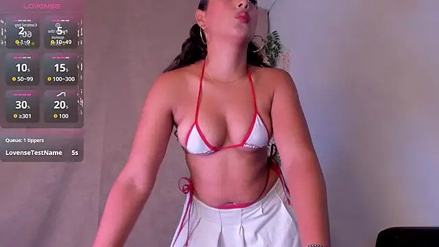 Alina Chapman online show from November 14, 1:48 am