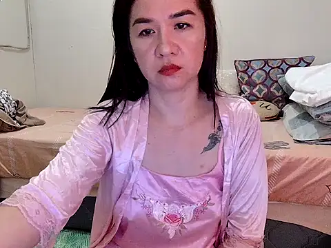 KissHott online show from July 17, 9:08 pm