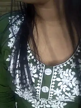Sexy kaveri1 online show from October 4, 1:42 pm
