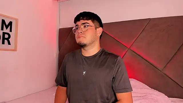 thiago occonor online show from October 9, 12:36 pm