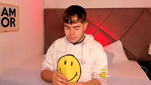 thiago occonor online show from November 5, 1:33 pm