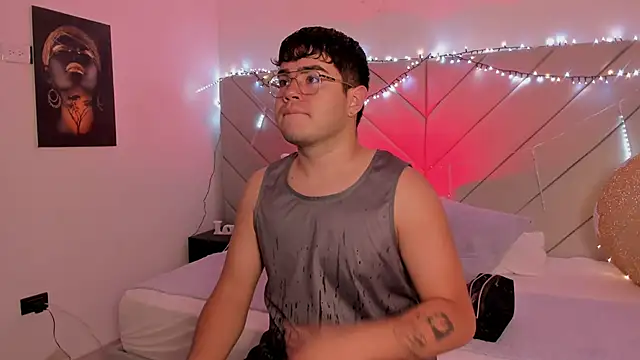 thiago occonor online show from November 18, 1:55 am