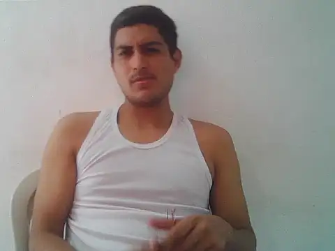 Snapshot of cerdo14562 chatting on July 2, 7:42 pm cerdo14562 online show from July 2, 7:42 pm