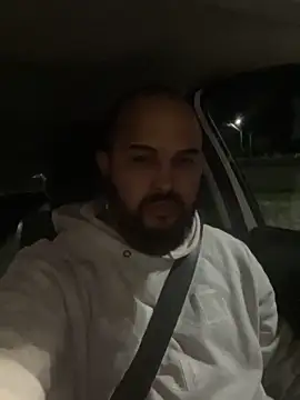 Snapshot of mayday2025m chatting on October 8, 1:25 am mayday2025m online show from October 8, 1:25 am