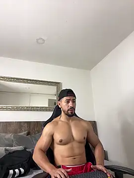 Snapshot of Ezzio_Scolaro chatting on October 20, 1:55 pm Ezzio Scolaro online show from October 20, 1:55 pm